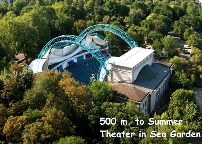 4u Apartment Burgas City